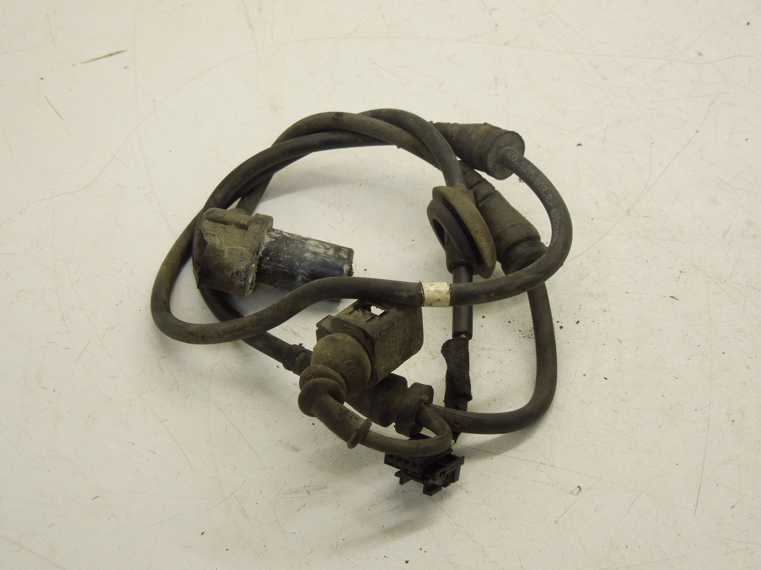 Audi A4 B6 Front Wheel Speed ABS Sensor 8E0927803B eBay