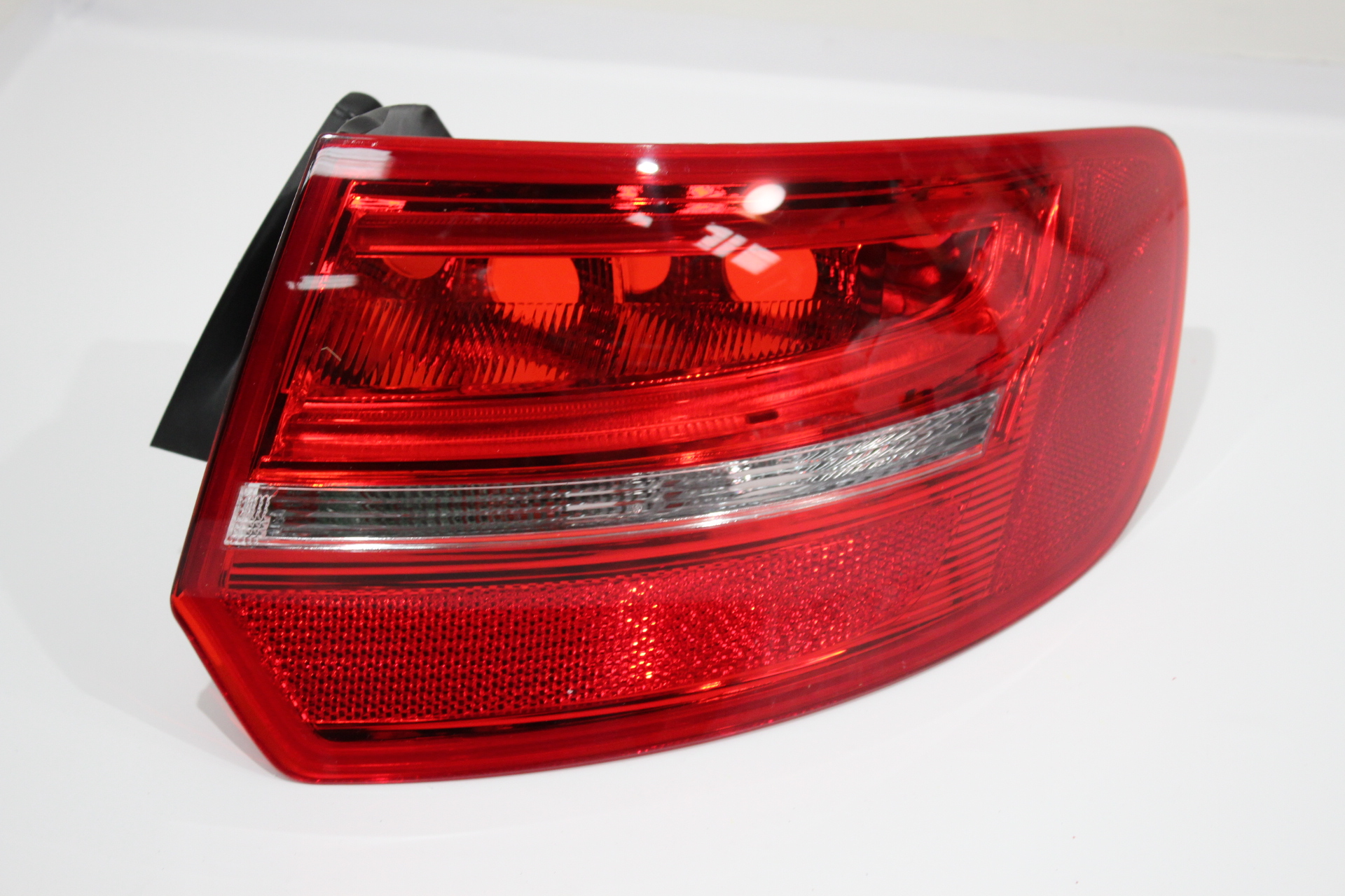 Audi A3 S3 8P FL 5 Door Sportback Rear OS Right LED Tail Light New 446