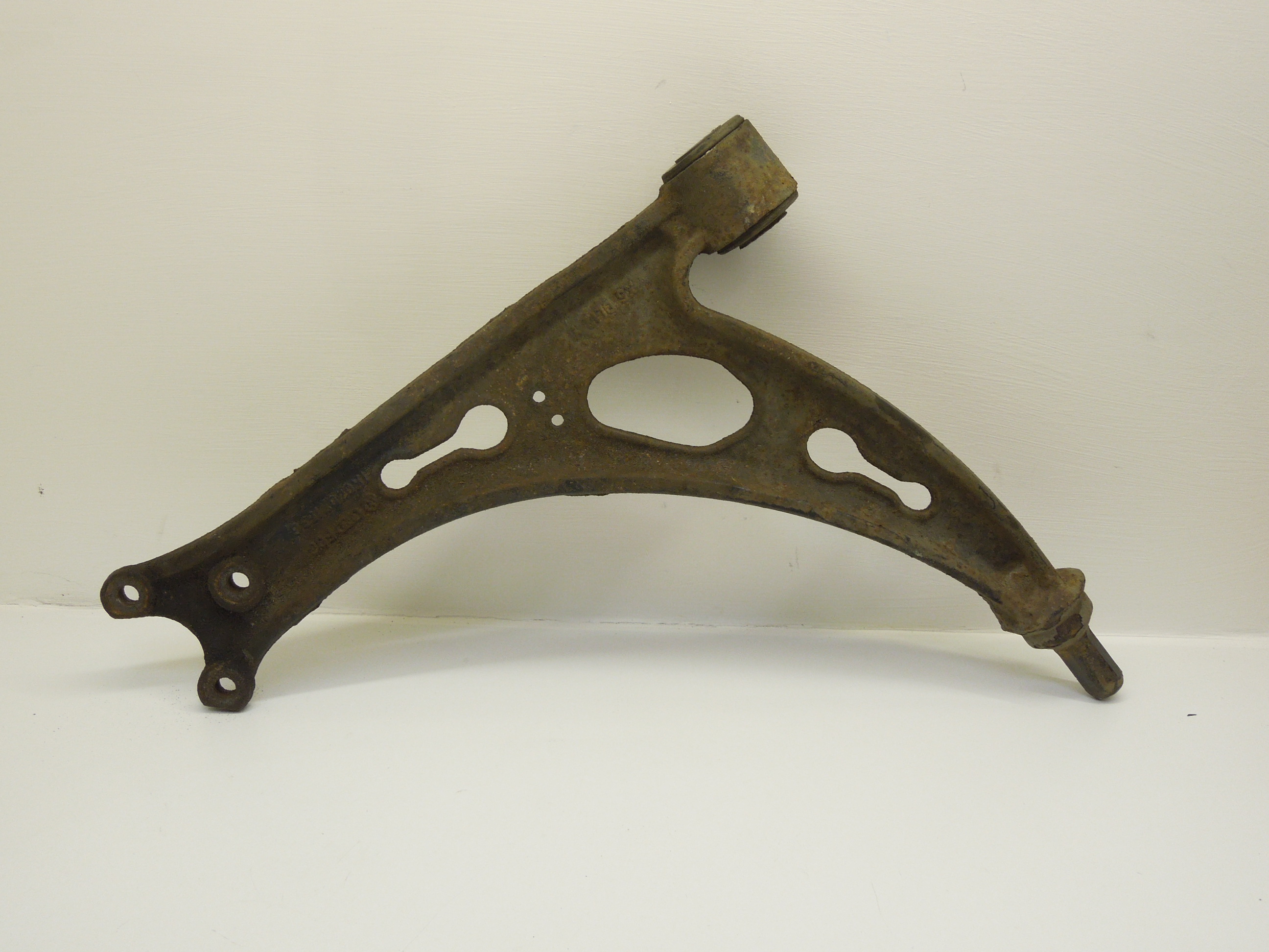 Audi A3 8P Front Lower Suspension Arm 1K0407153G eBay