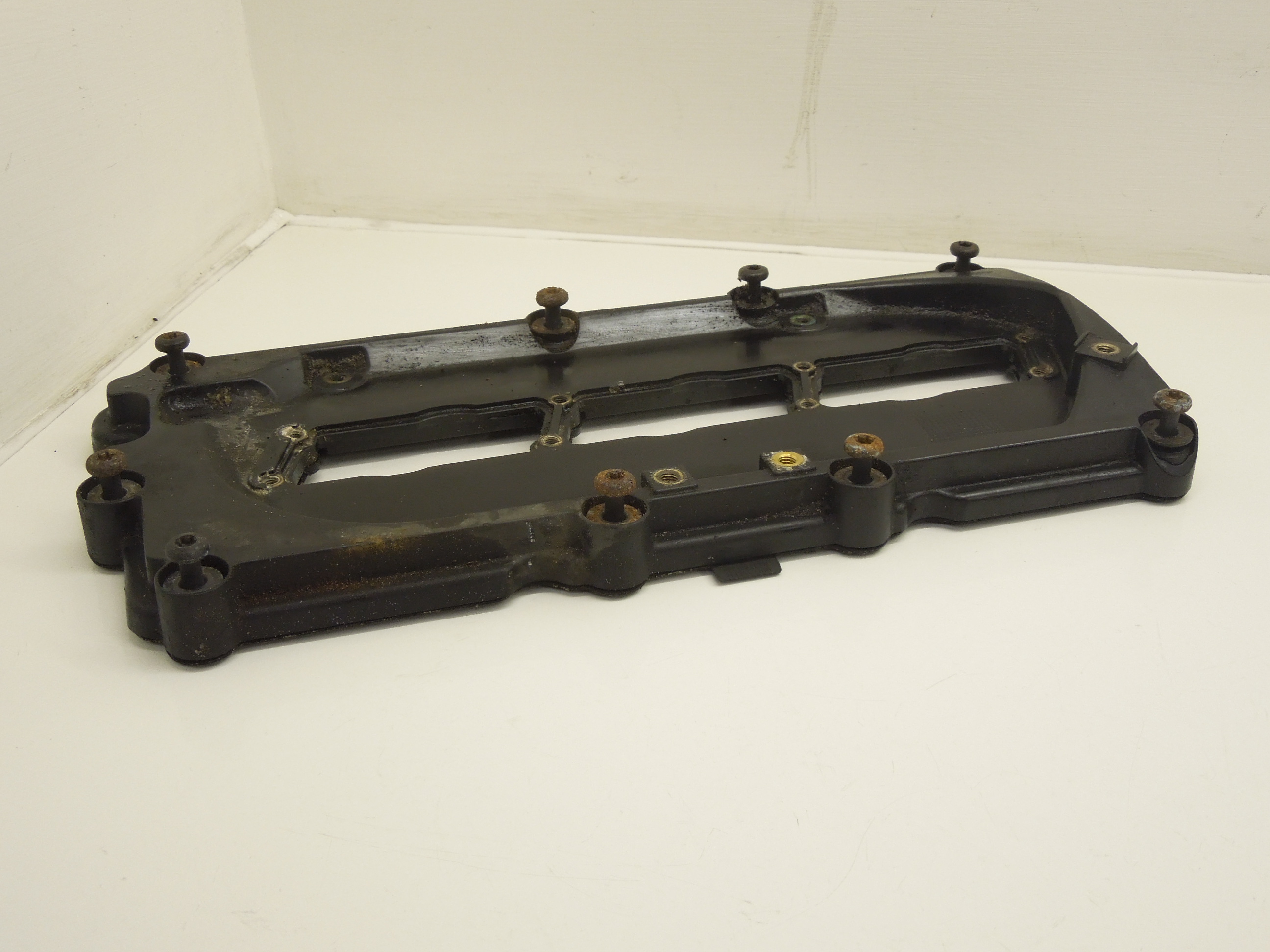 Audi A4 Allroad 8K B8 3.0 TDi OS Right Cylinder Head Cover 059103470R