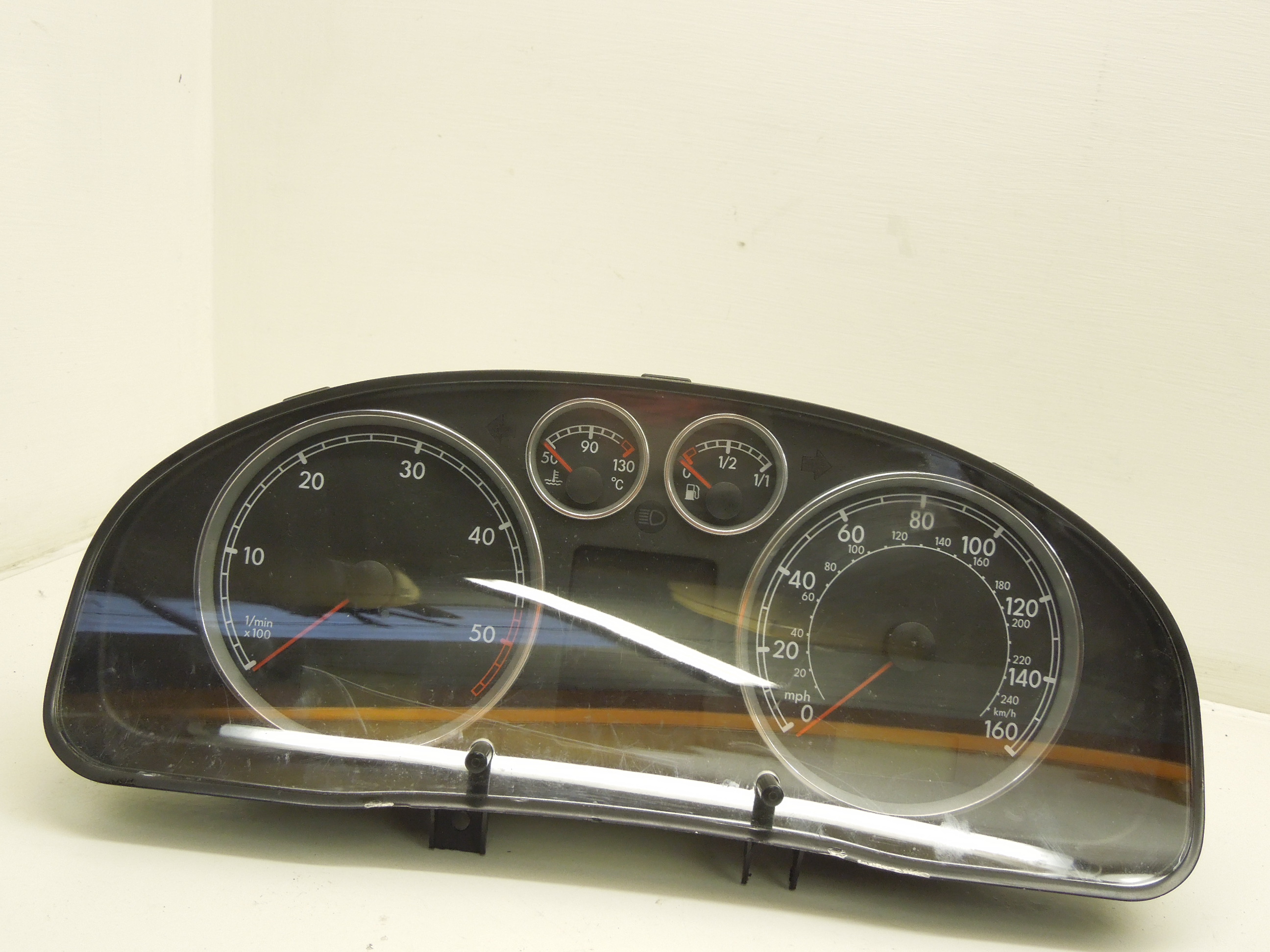 VW Passat B5 Diesel Instrument Cluster 3B0920929A eBay