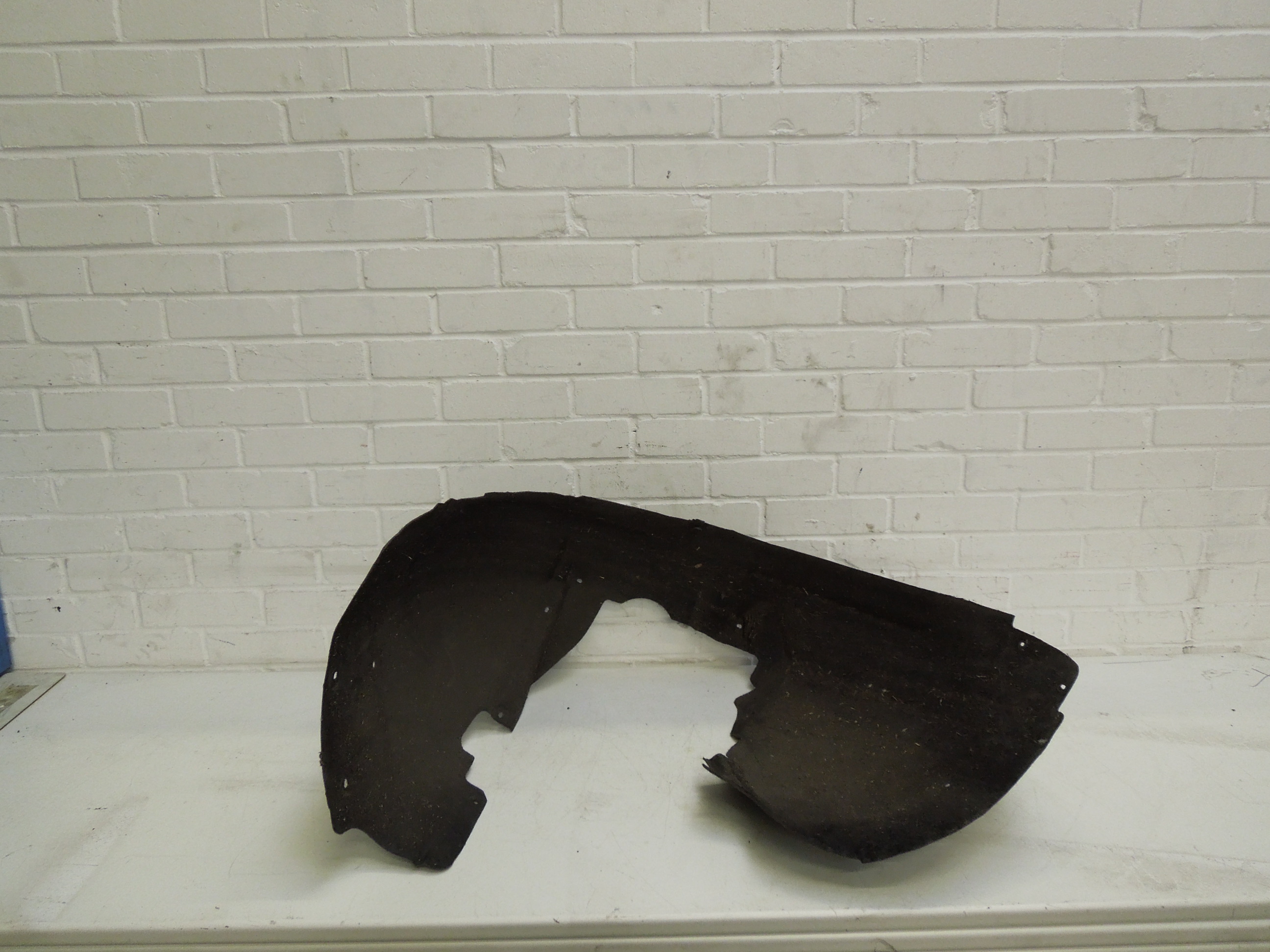 Doublure De Passage De Roue Audi A4 B8 2012-2015 – Avant Droite EDA PREMIUM