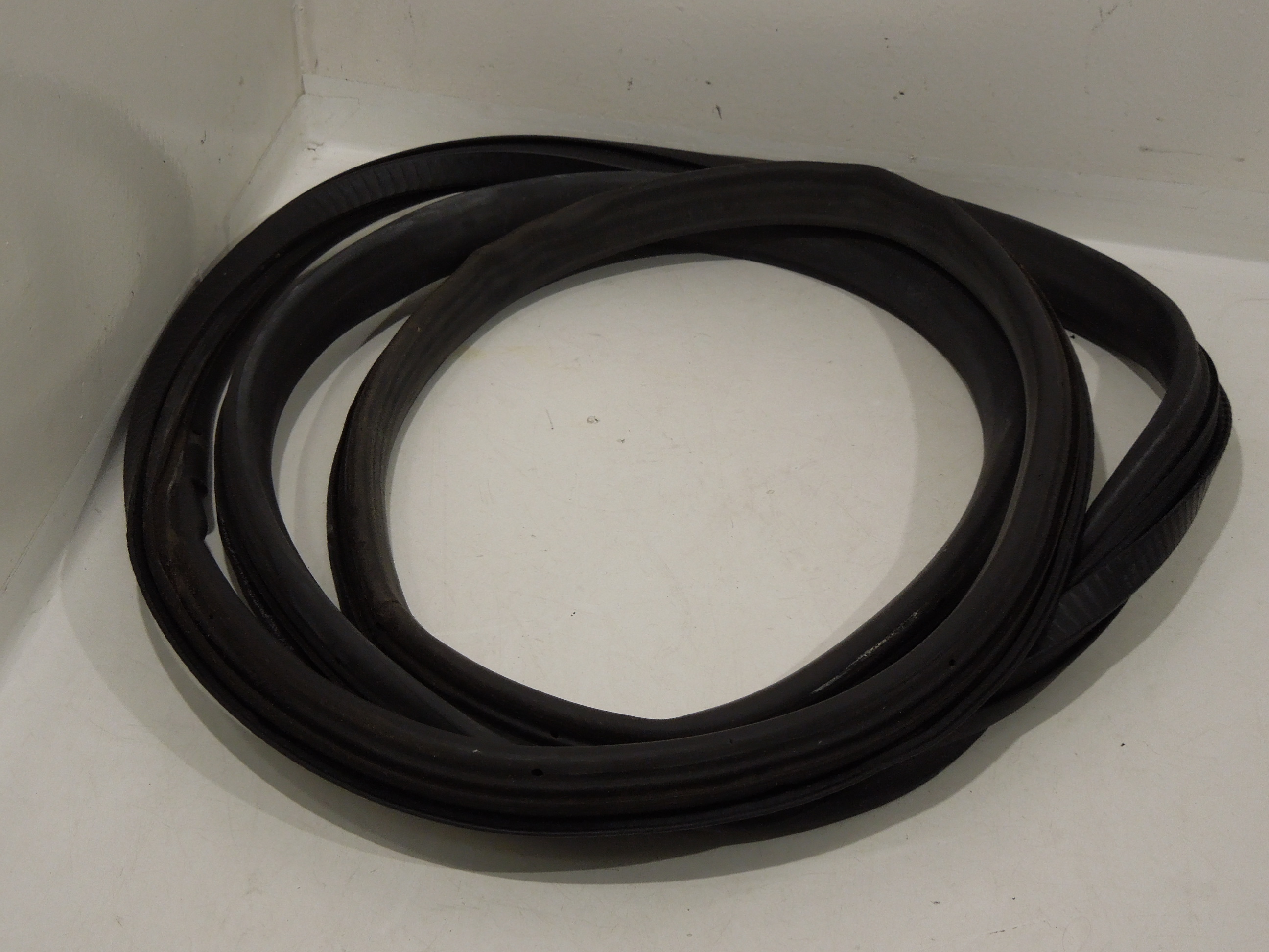 thumbnail 1  - Audi A6 C5 Saloon Rear Door Rubber Seal Either Side 4B5833721M