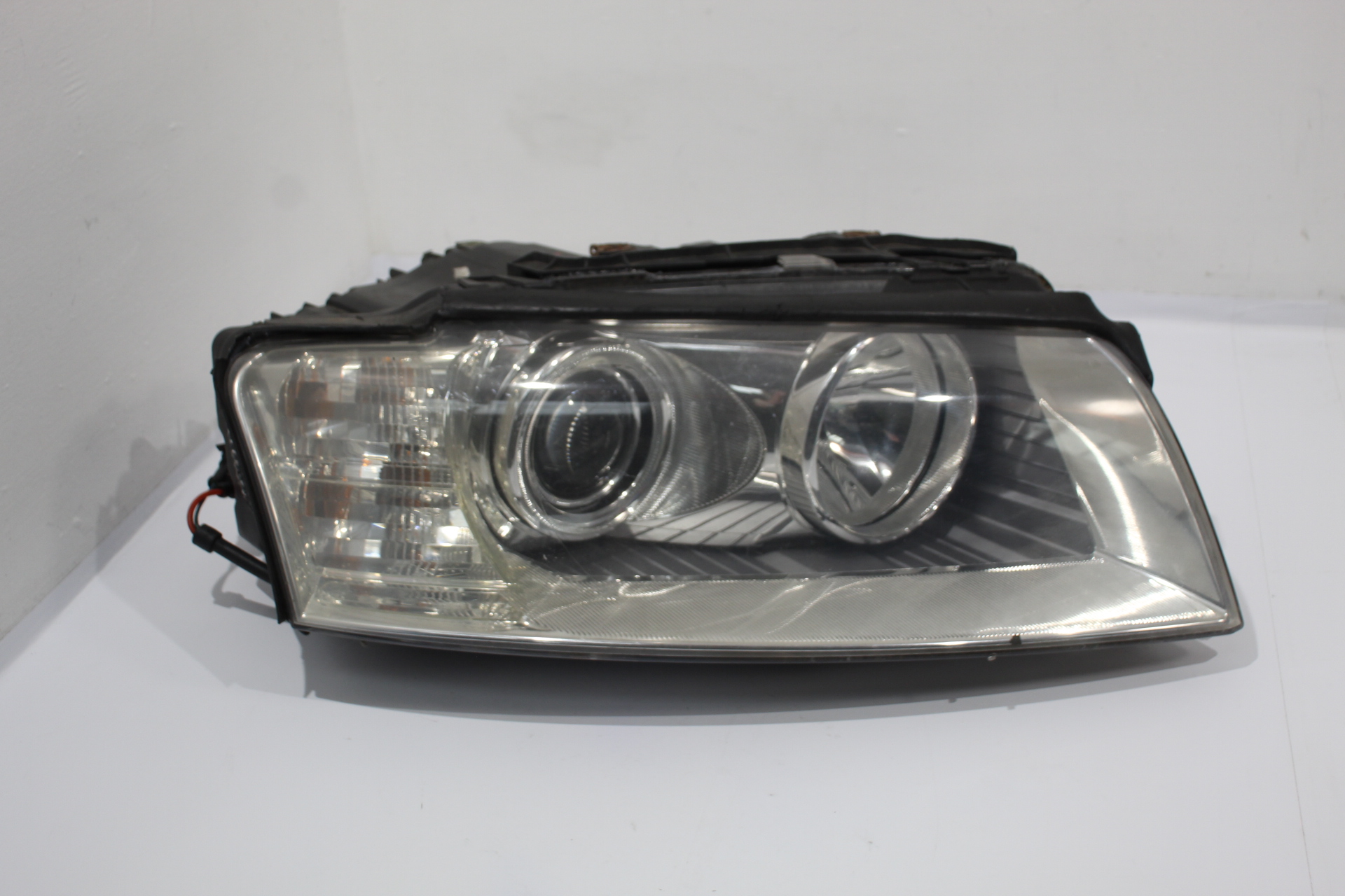 AUDI A8 D3 OS Right Halogen Headlight Aftermarket HID #2 4E0941004N £ ...