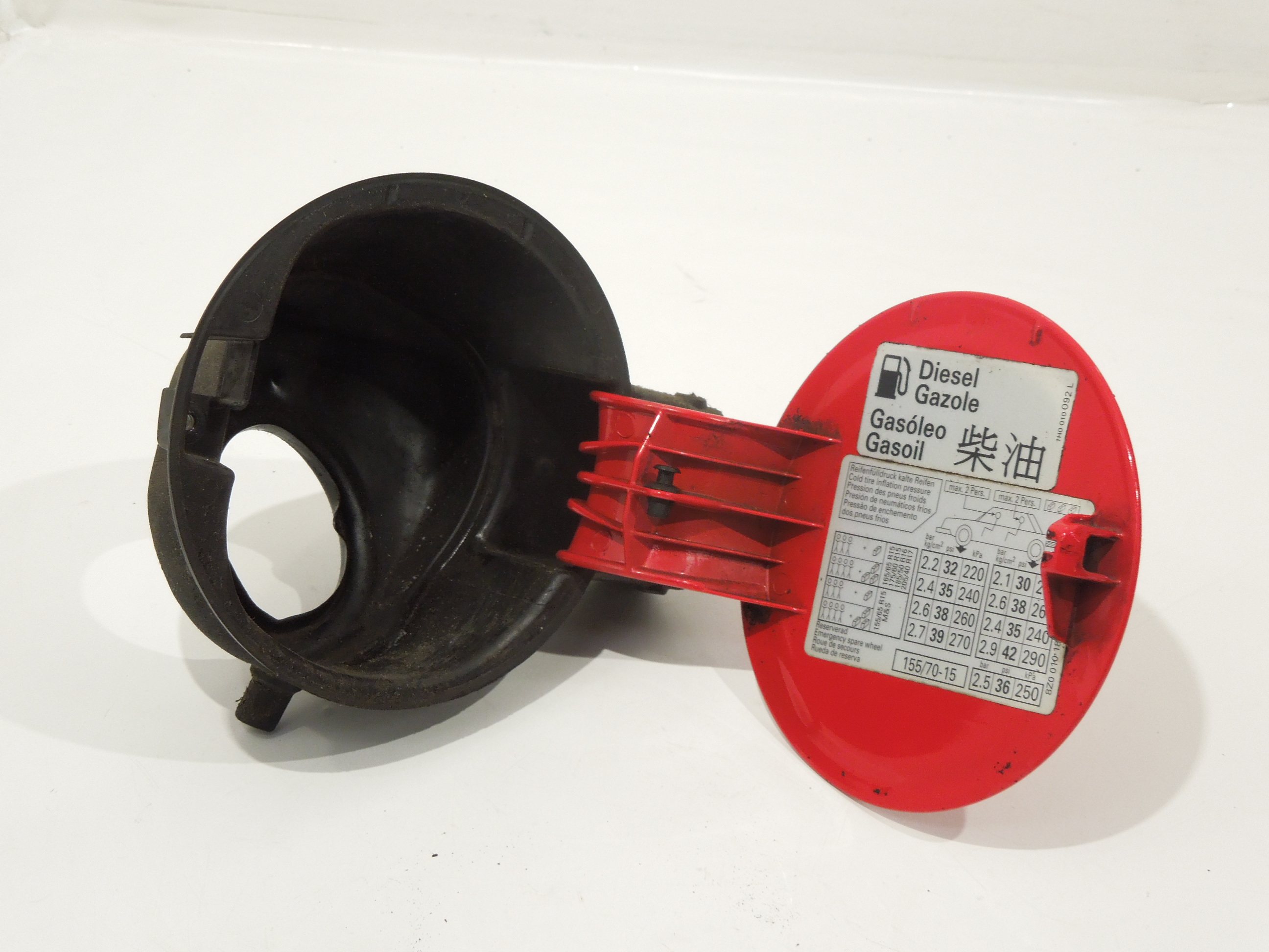 Audi A2 Fuel Flap and Mechanism Red LZ3M eBay
