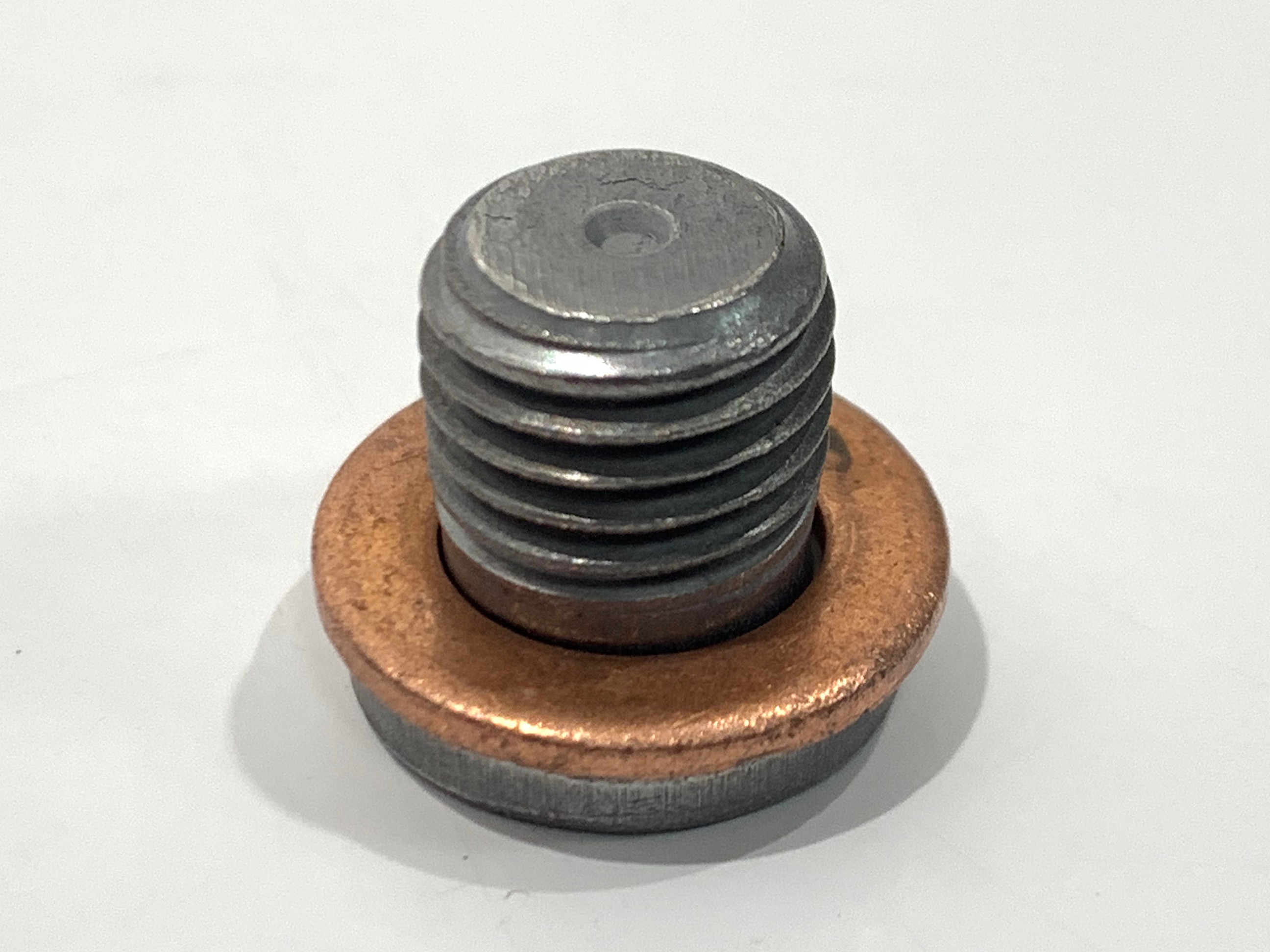 VW Golf CD Mk8 Gearbox Seal Bolt with Ring New Genuine N90965401 - Picture 2 of 11