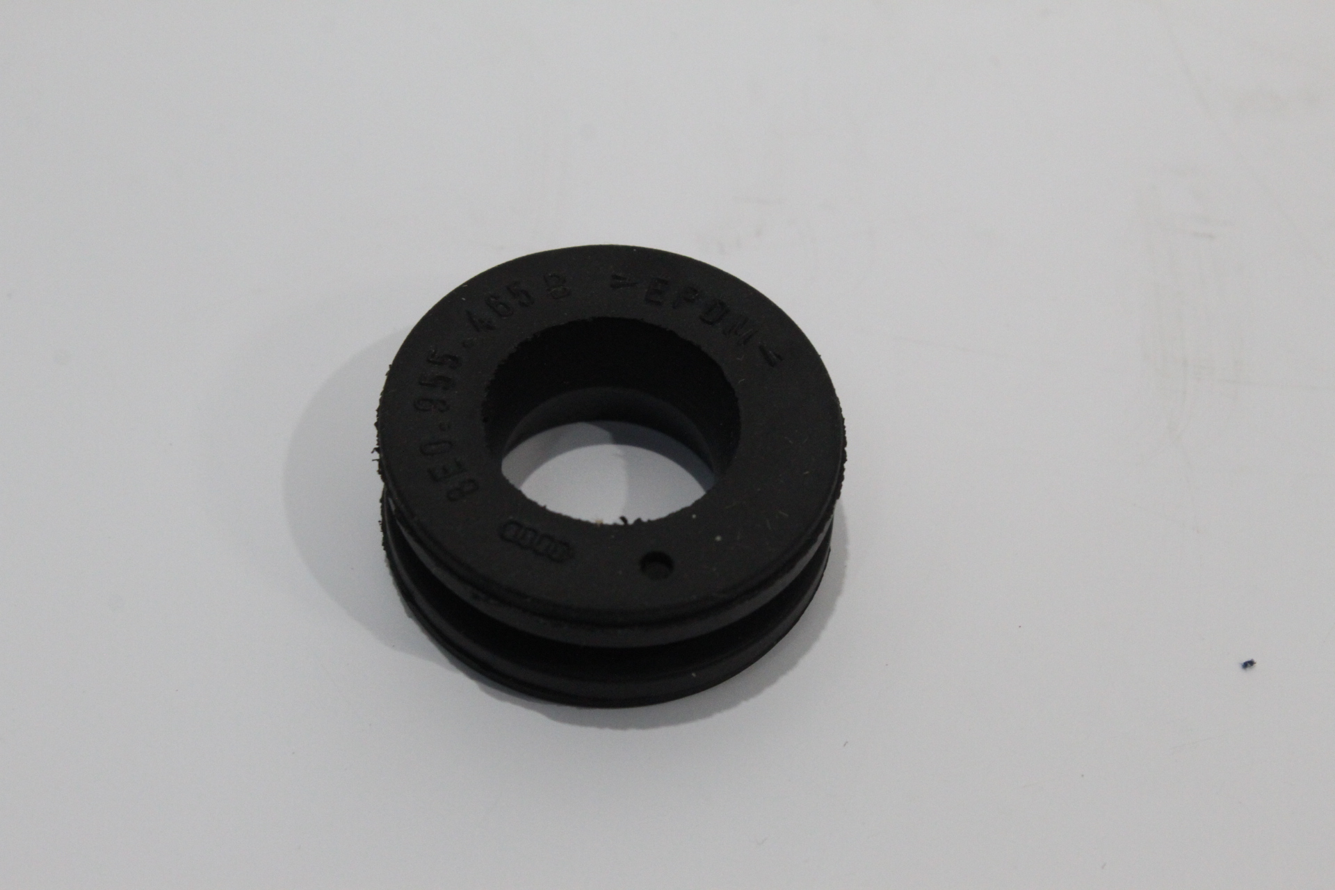 Audi A4 8E B7 Washer Bottle Sensor Blanking Grommet Rubber Seal New Genuine - Bild 8 von 13