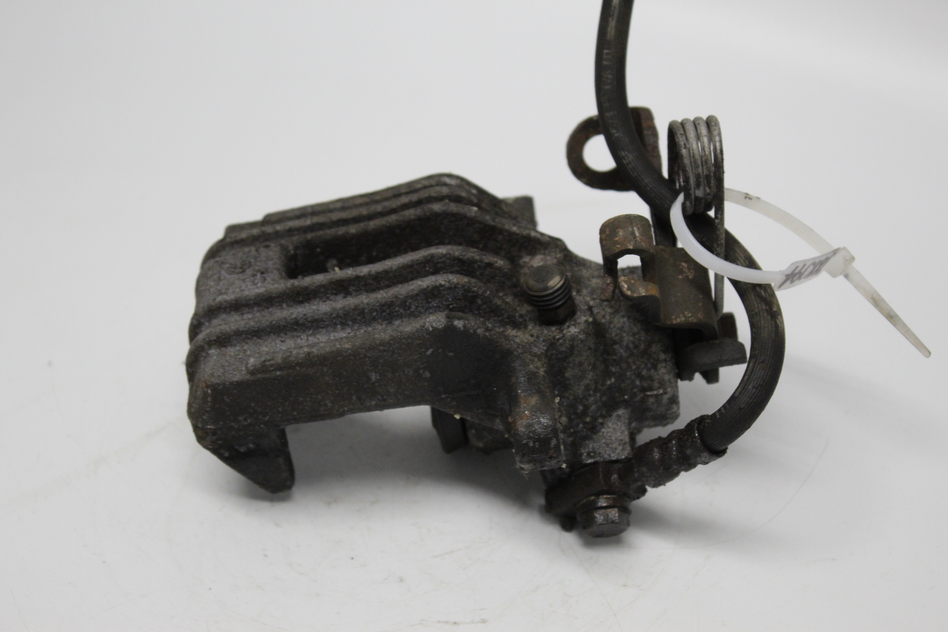 Audi A4 8E B7 Rear OS Right Brake Caliper 8E0615424G - Picture 4 of 12