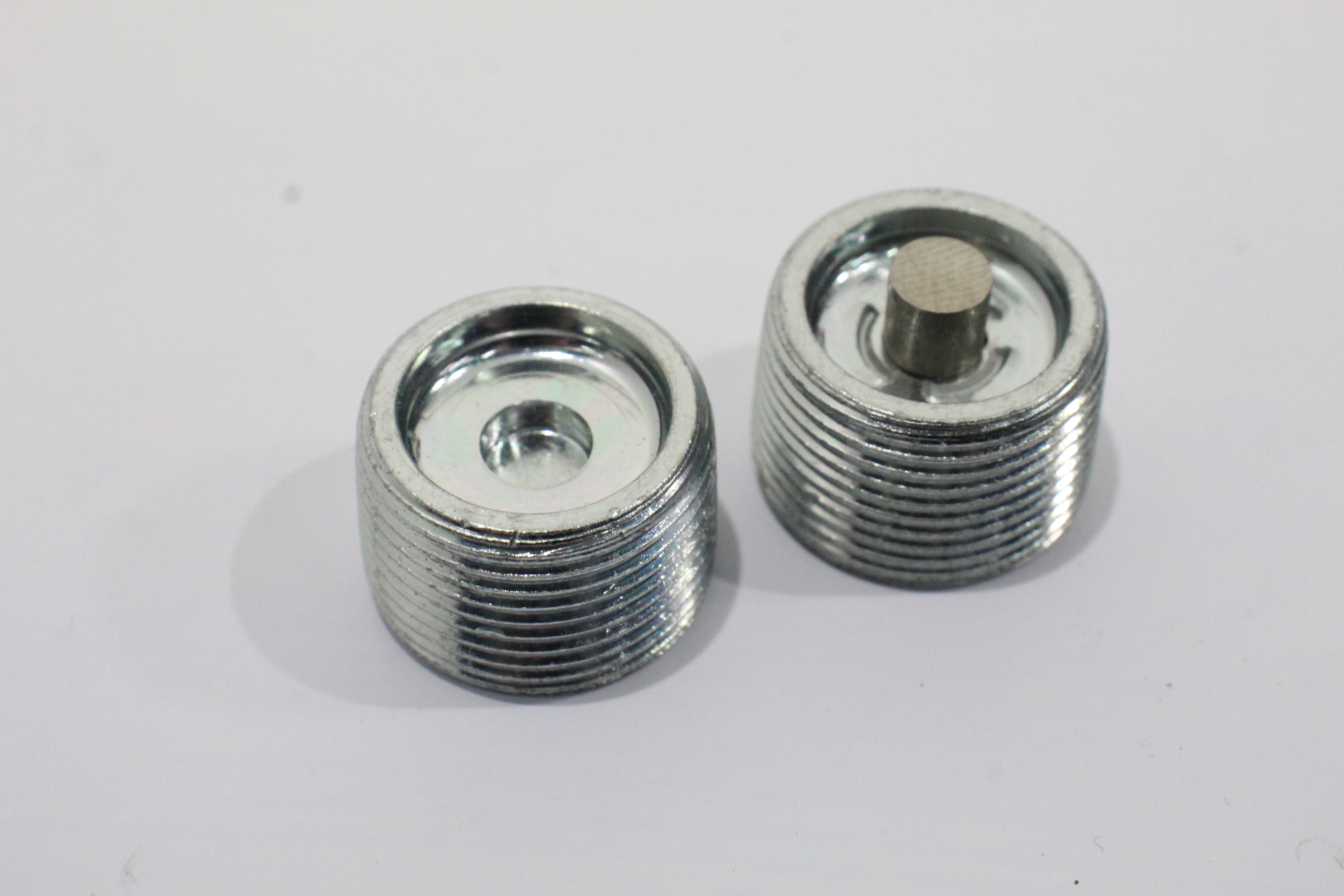 VW Saveiro 5U Mk3 Haldex Rear Differential Diff Drain Plugs New Genuine - Picture 1 of 13