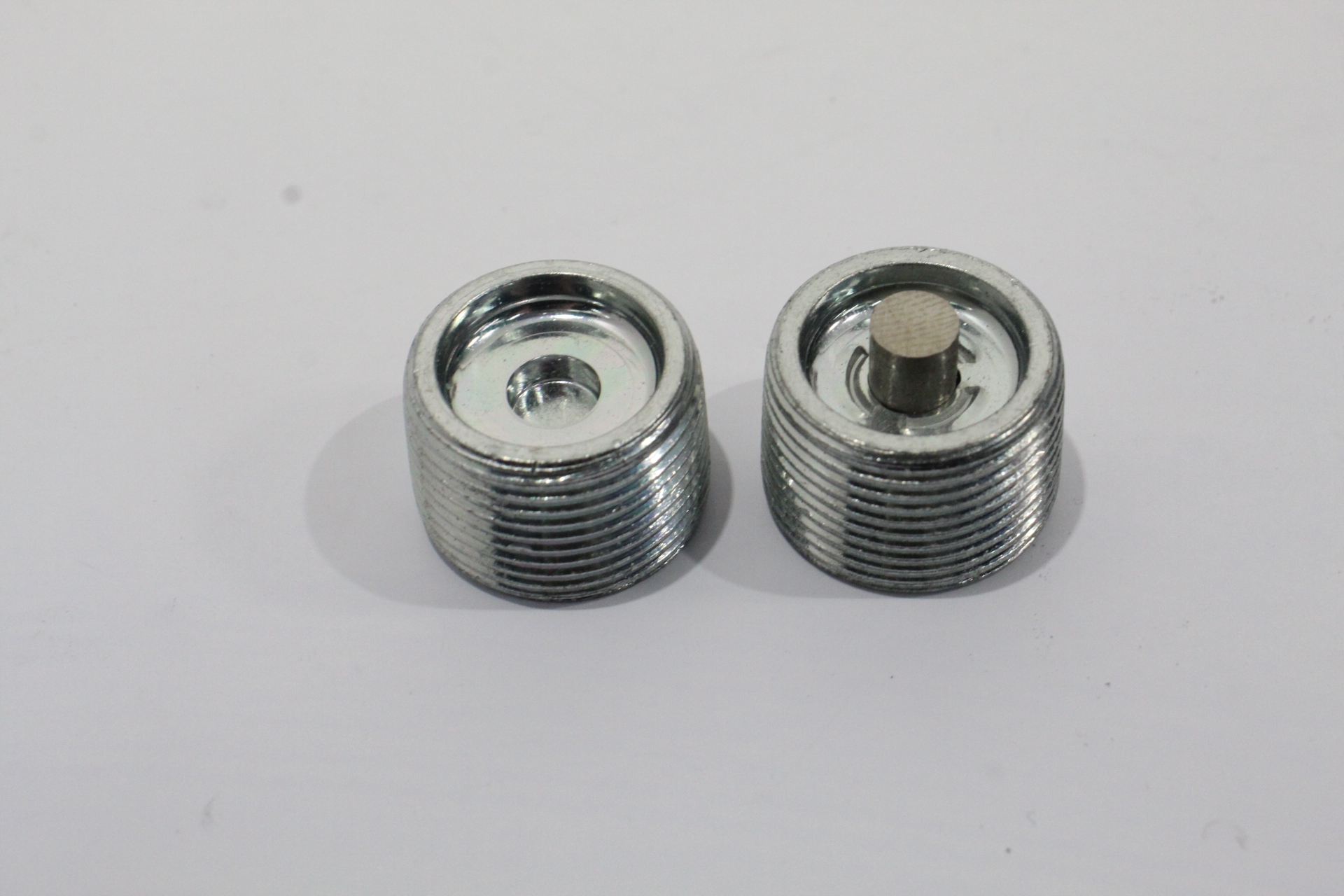 VW Saveiro 5U Mk3 Haldex Rear Differential Diff Drain Plugs New Genuine - Picture 2 of 13
