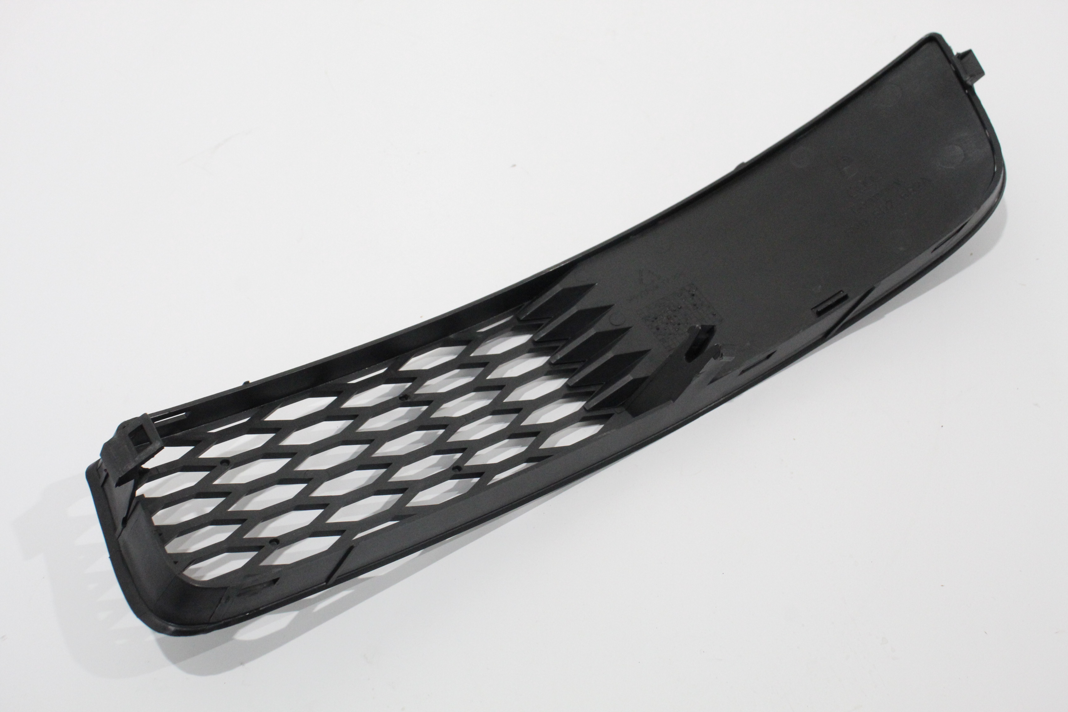 AUDI TT 8N Mk1 OS Right Lower Bumper Grill New Genuine 8N0807682A £51.